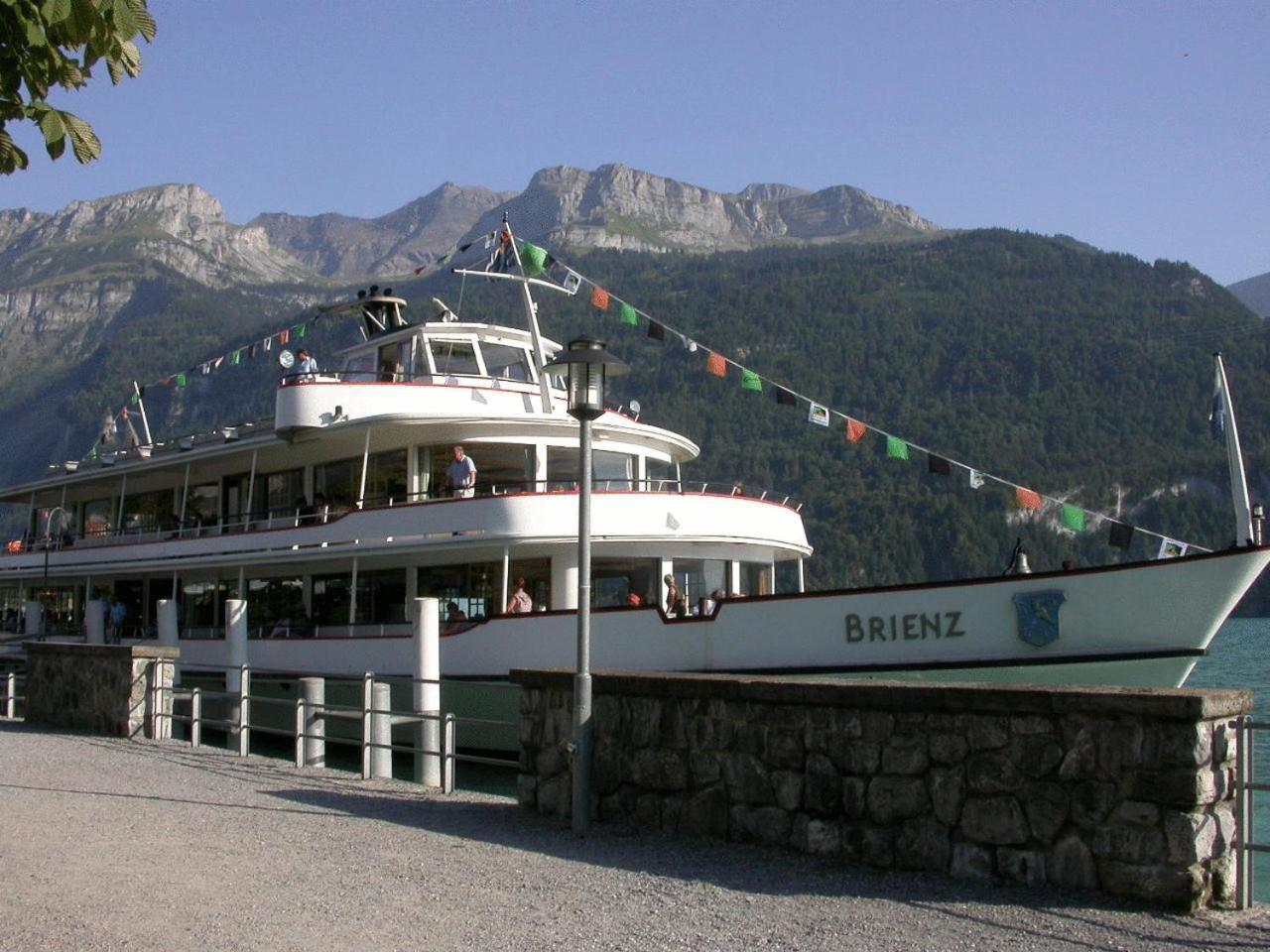 Seehotel Baeren Бриенц Экстерьер фото